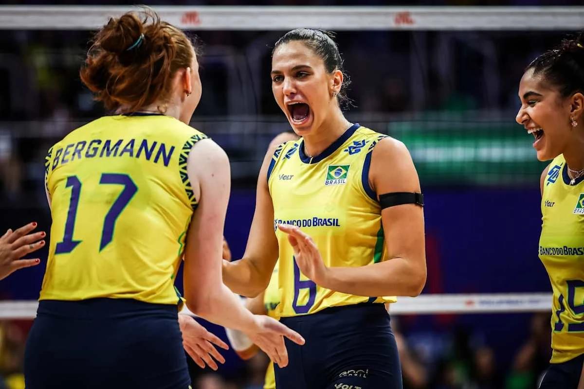 Julia Kudiess celebra evolução no saque e busca novo recorde de bloqueios na VNL 2026